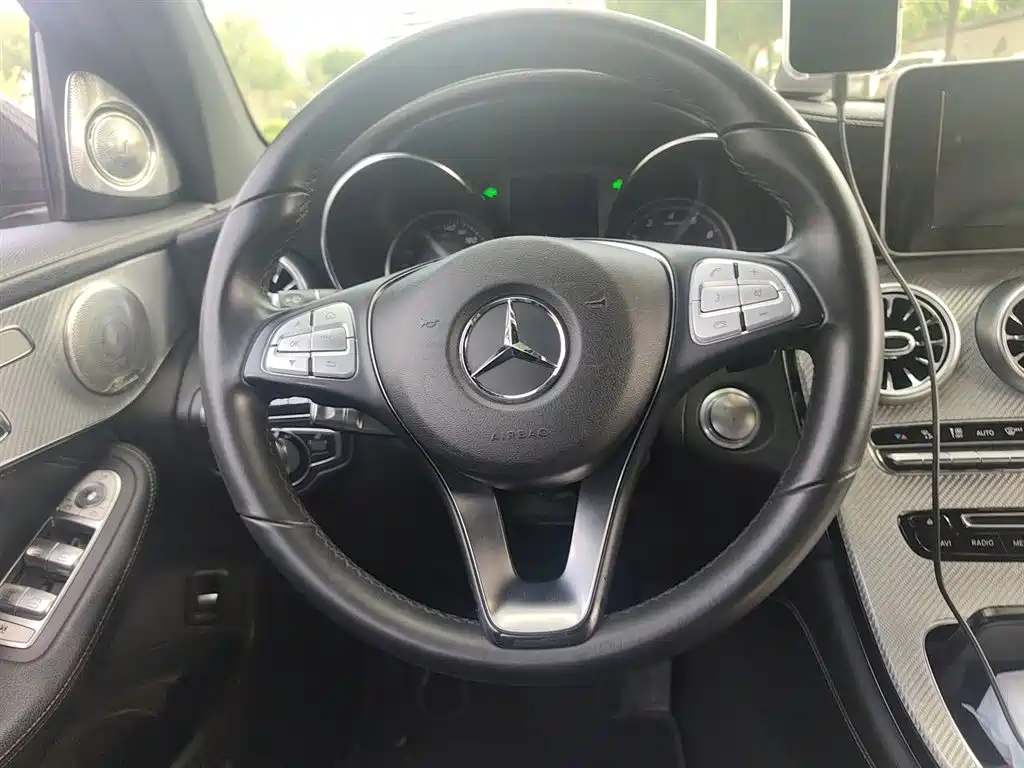 Mercedes-Benz GLC 2016 GLC 260 4MATIC Luxury фото 7