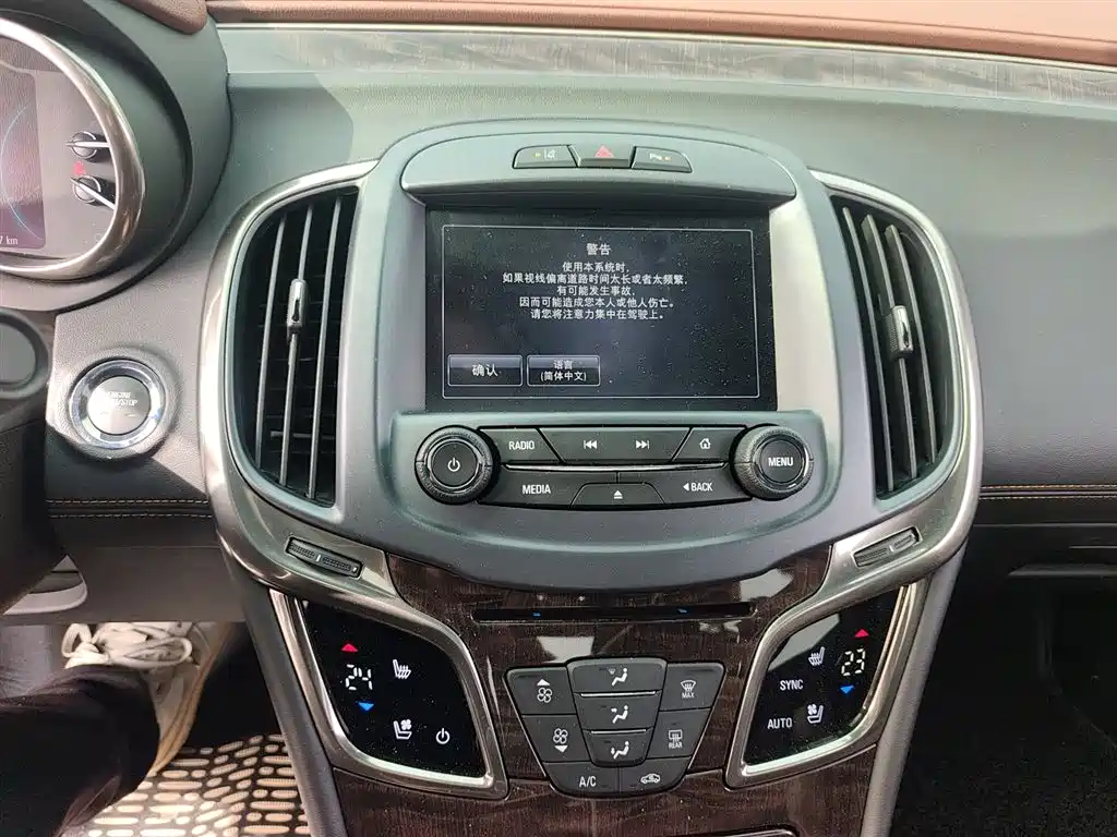 Buick LaCrosse 2014 2.0T SIDI Intelligent Flagship фото 5