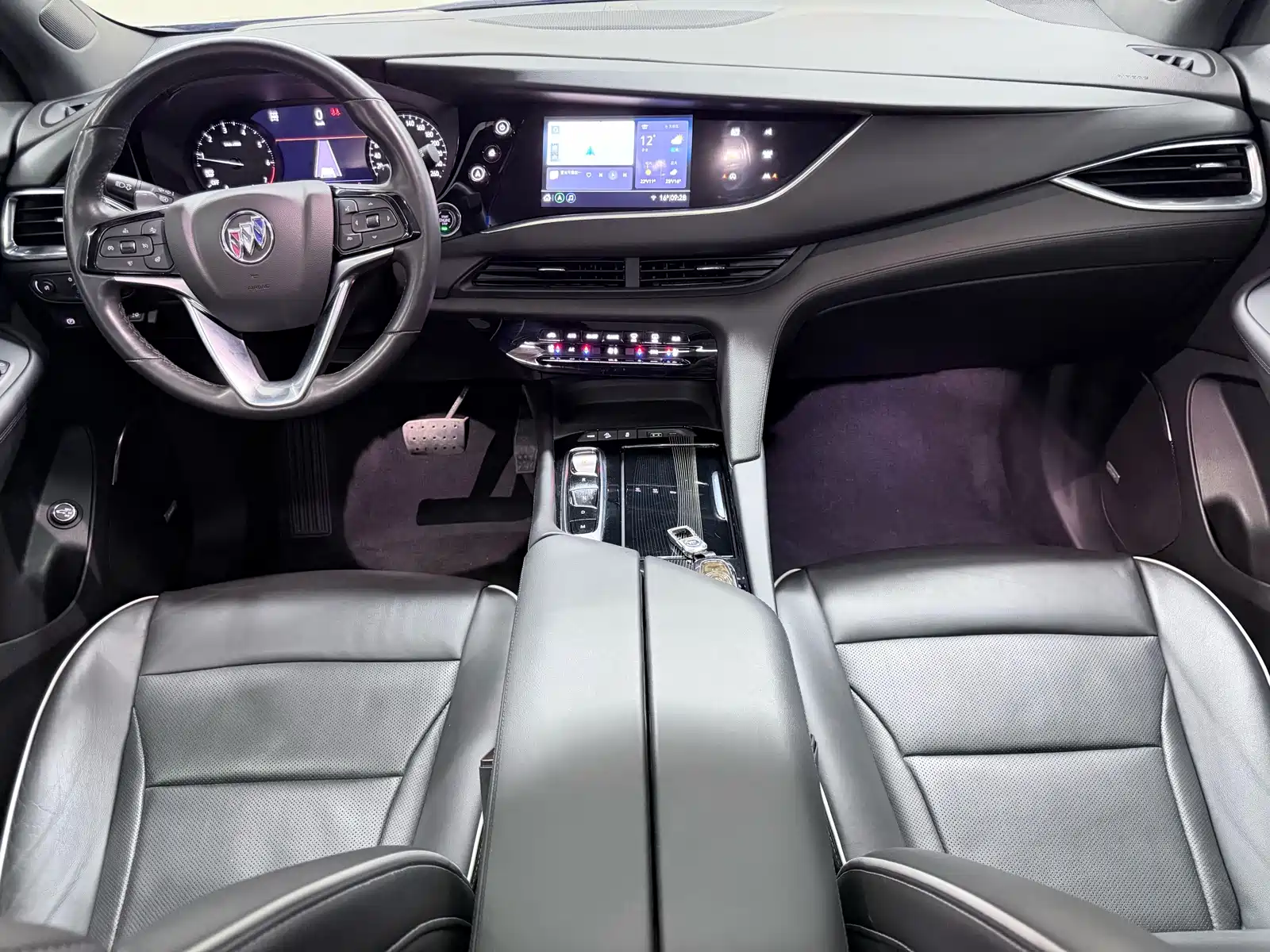 Фото 9 - Buick Enclave