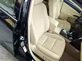 Photo 25 - Toyota Camry