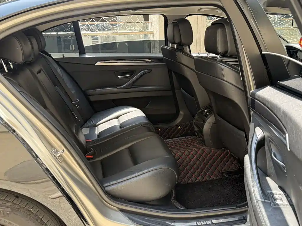 Фото 9 - BMW 5 Series