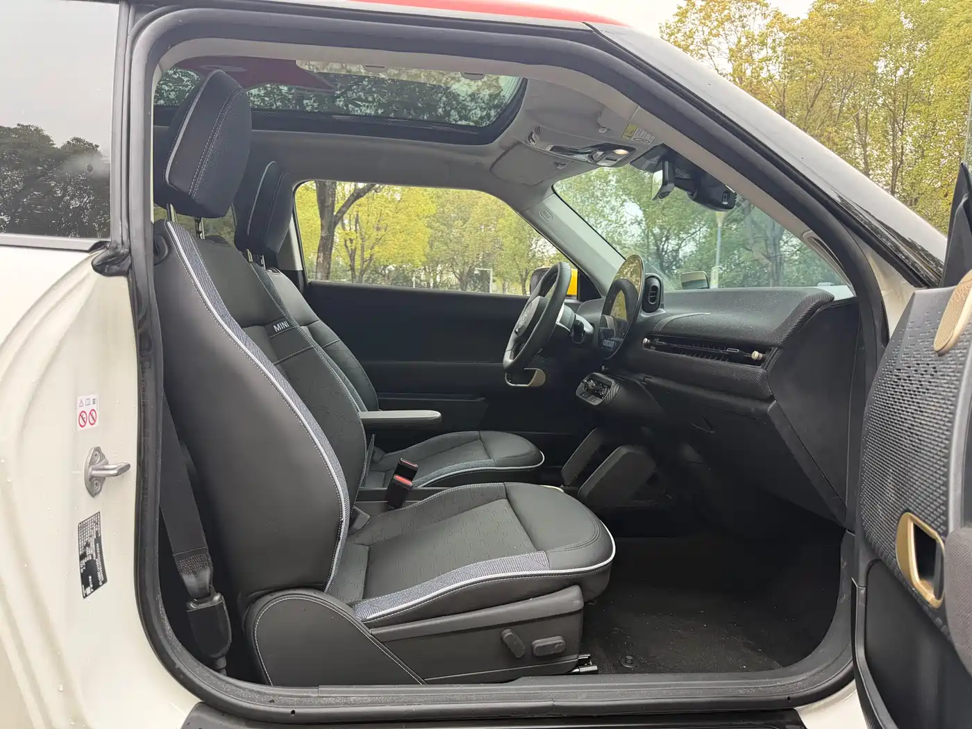 MINI ELECTRIC  COOPER