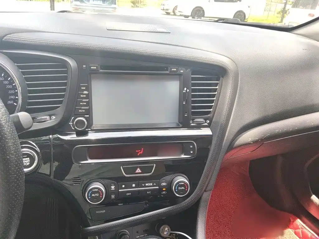 Kia K5 2014 2014 2.0L Automatic LUXURY