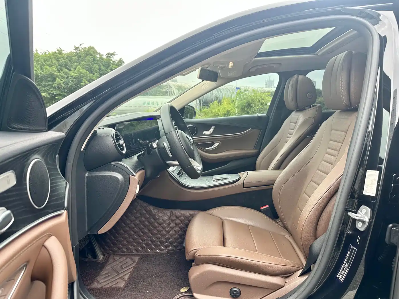 Mercedes-Benz E-Class 2019 E 200 L фото 5