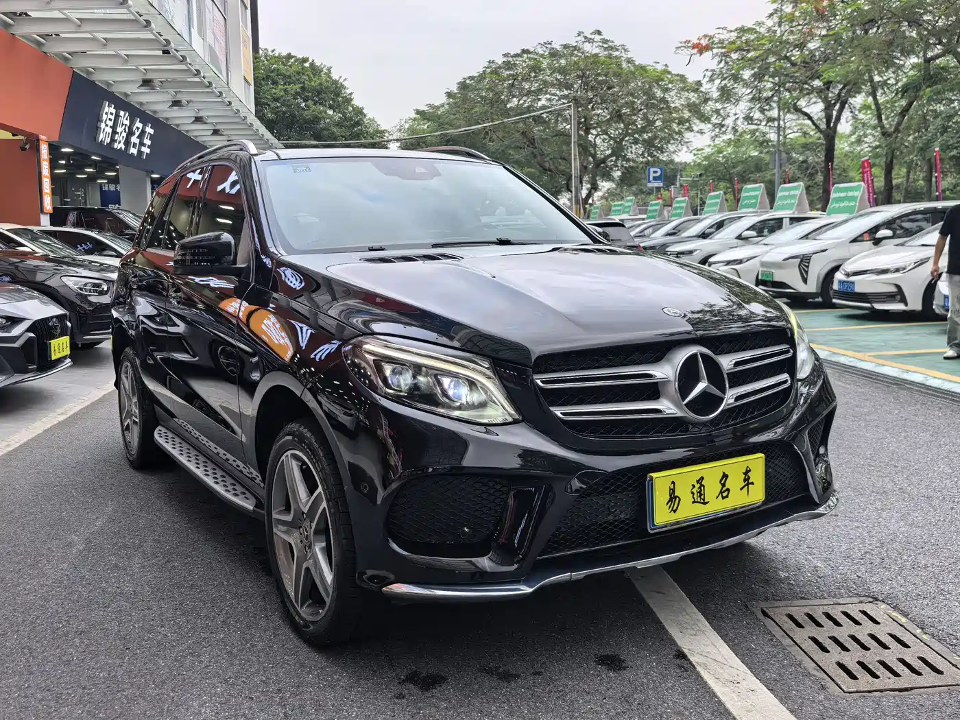 Mercedes-Benz GLE 2017 GLE 400 4MATIC фото 4