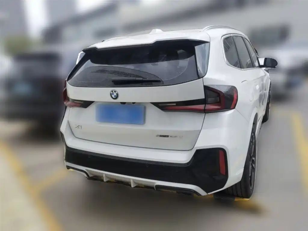 BMW X1 2025 sDrive25Li M Sport Package фото 10
