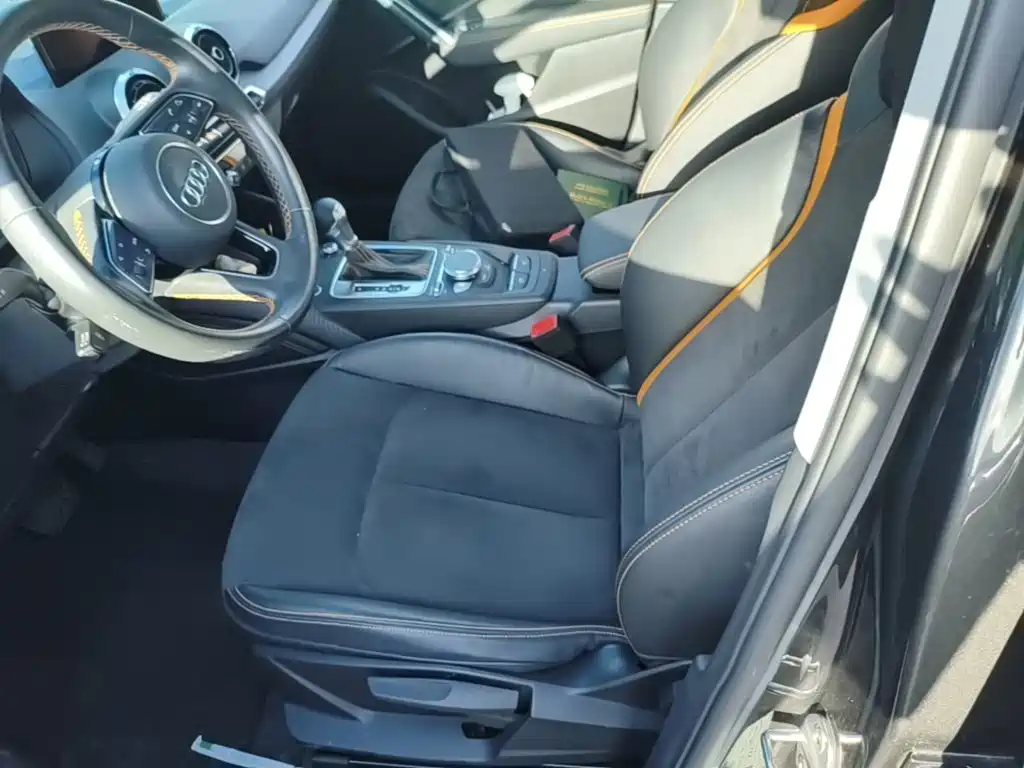 Audi Q2L e-tron 2023 2022 Q2L e-tron Pure Electric Intelligent