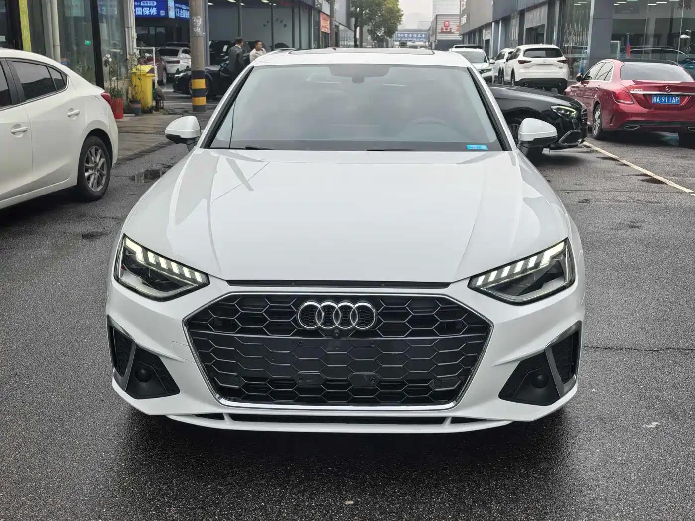Audi A4L 2020 40 TFSI Fashion Dynamic Edition фото 2
