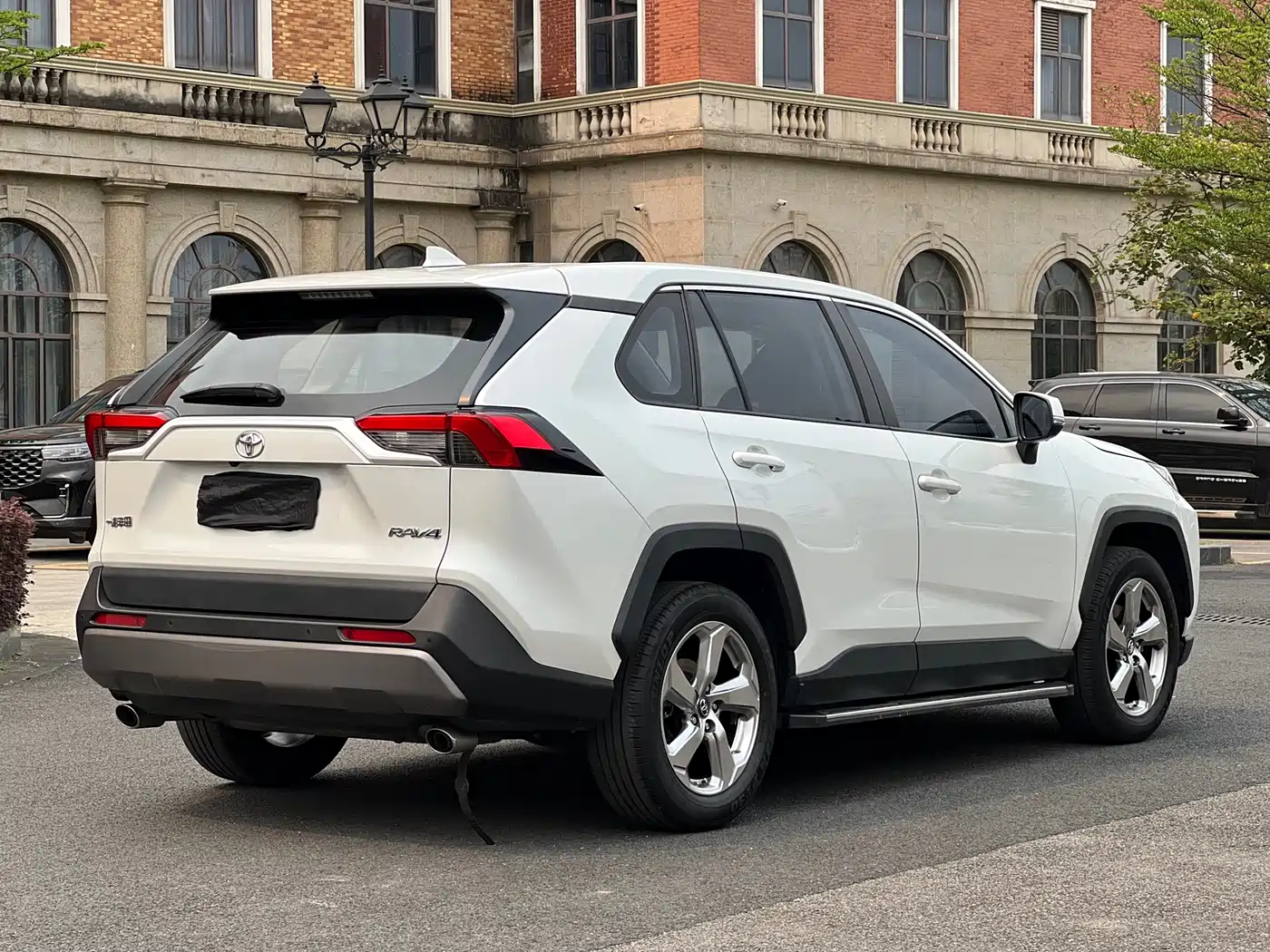 Toyota RAV4 Rongfang 2022 2.0L CVT 2WD Trend Plus Edition фото 6