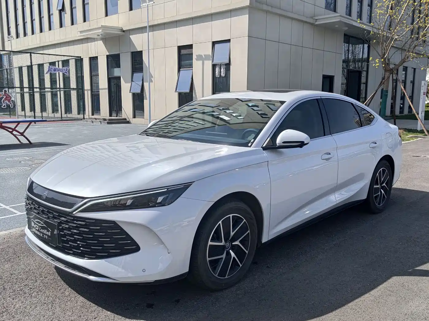 BYD Qin L 2024 DM-i 120KM Leading