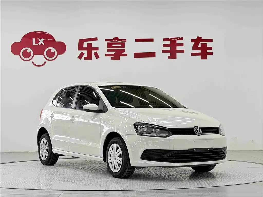 Volkswagen Polo 2018 1.5L Auto Safe Drive фото 3