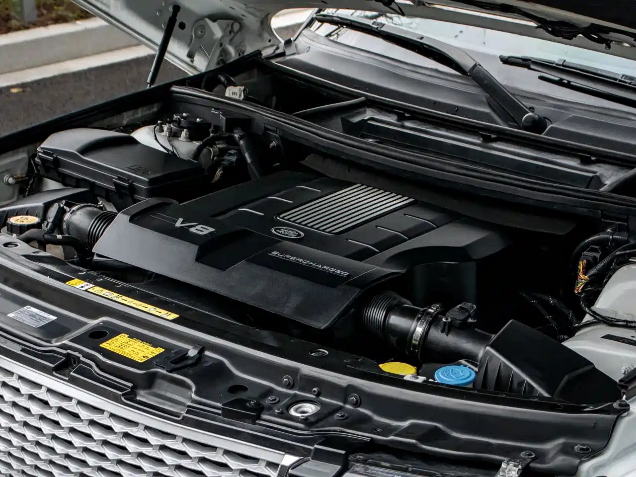 Photo 9 - Land Rover Range Rover