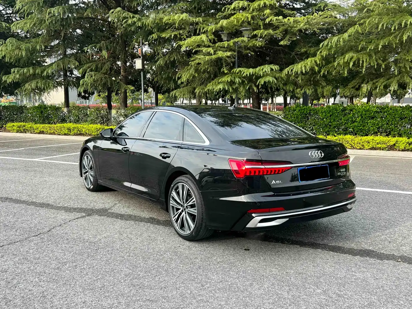 Audi A6L 2023 40 TFSI Luxury Dynamic фото 4