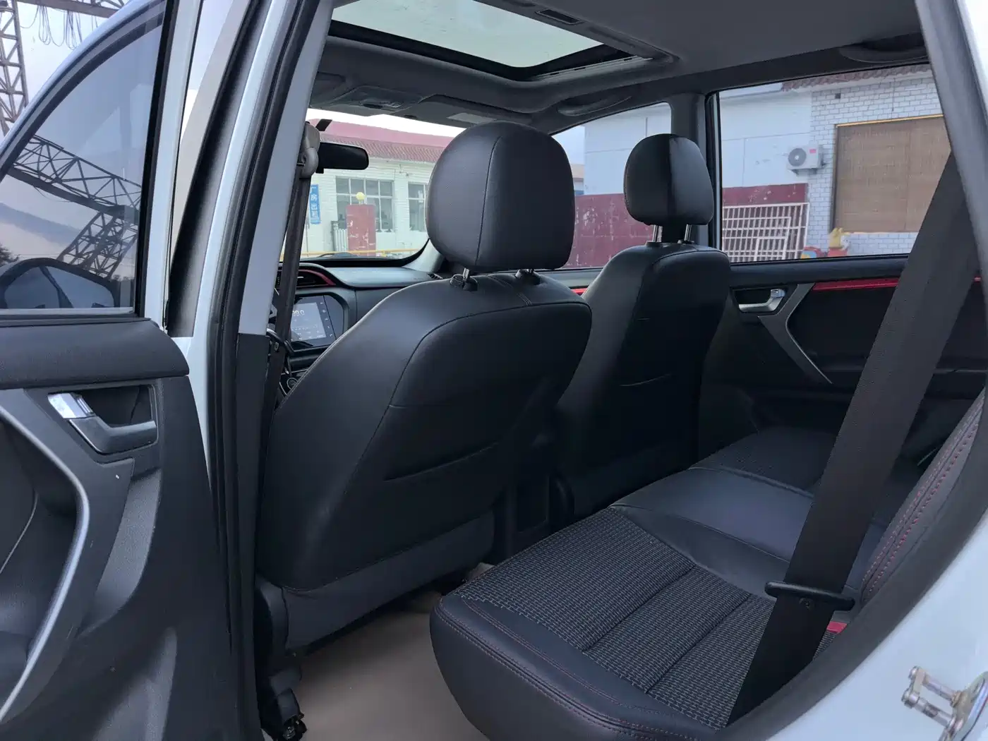 Chery Tiggo 3 2017 2016 1.6L CVT Smart Edition