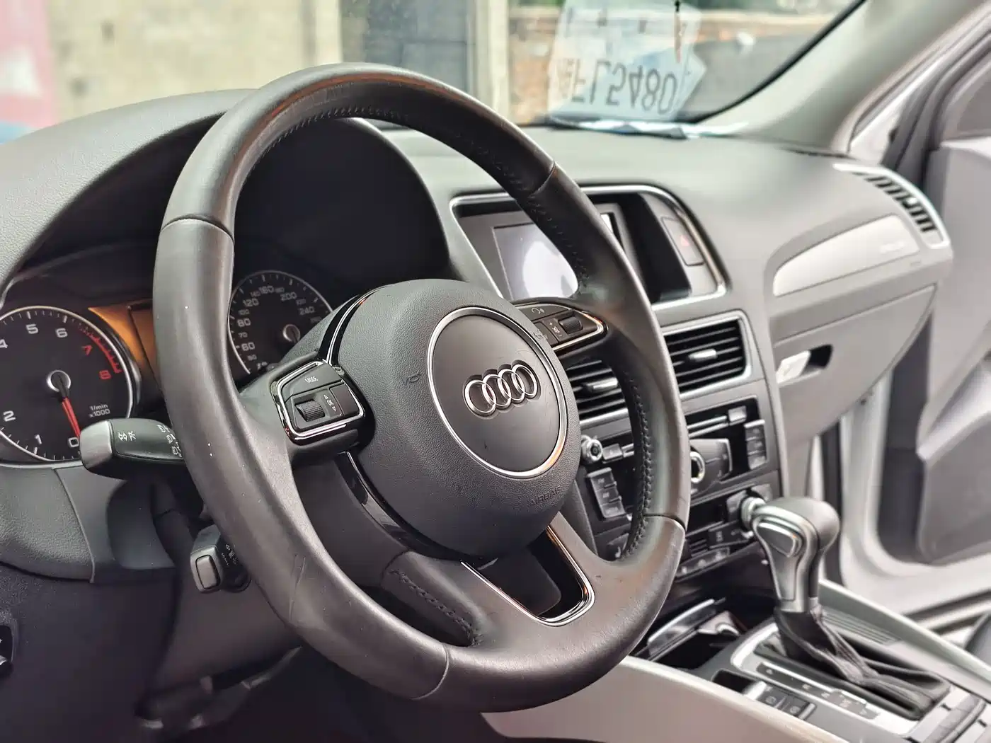 Audi Q5 2015 40 TFSI Technology фото 10
