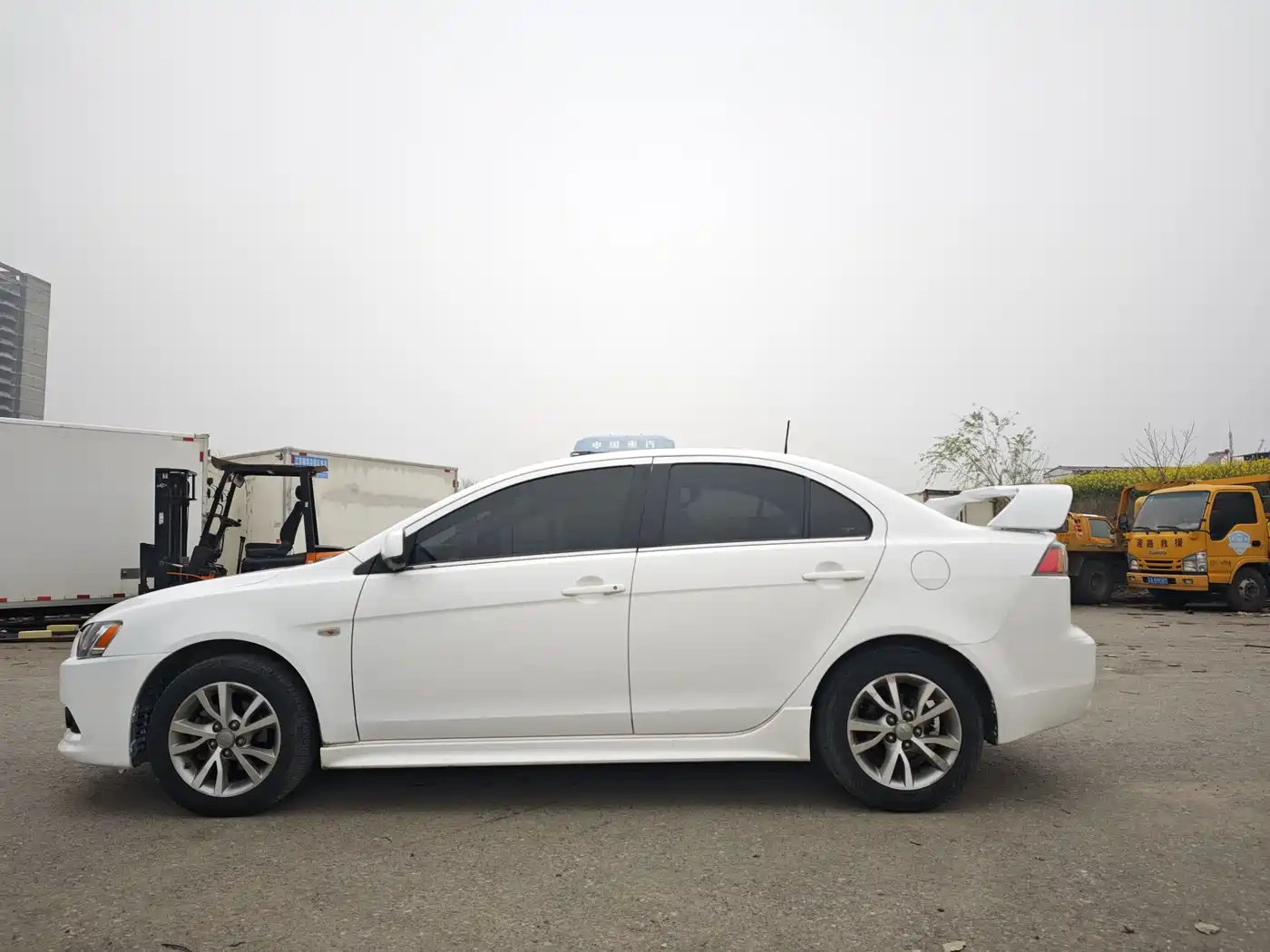 Mitsubishi Lancer EX 2013 ZhiShang Edition 1.8L Manual Luxury фото 13