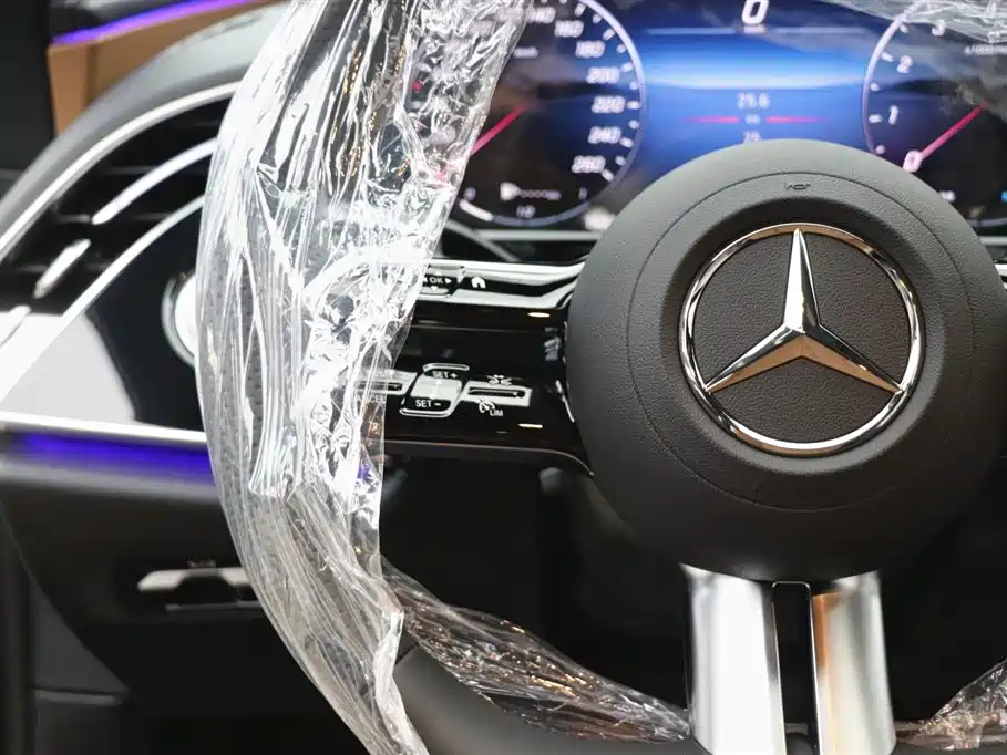 Фото MERCEDES-BENZ E-CLASS 2026 17