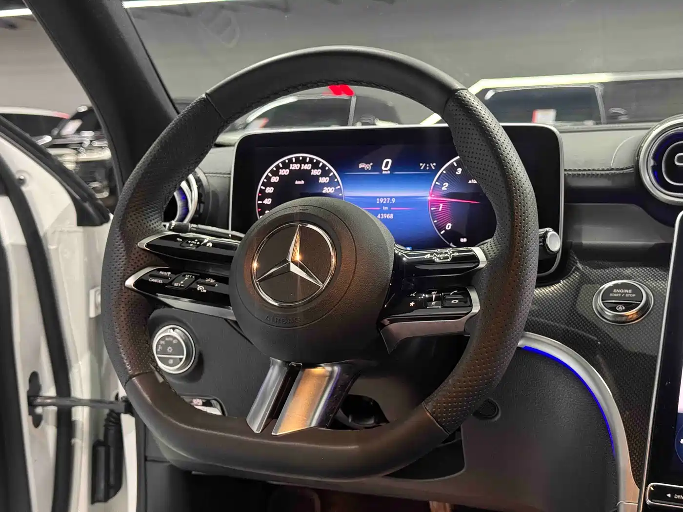 Mercedes-Benz C-Class 2024 C 260 L Sport фото 10