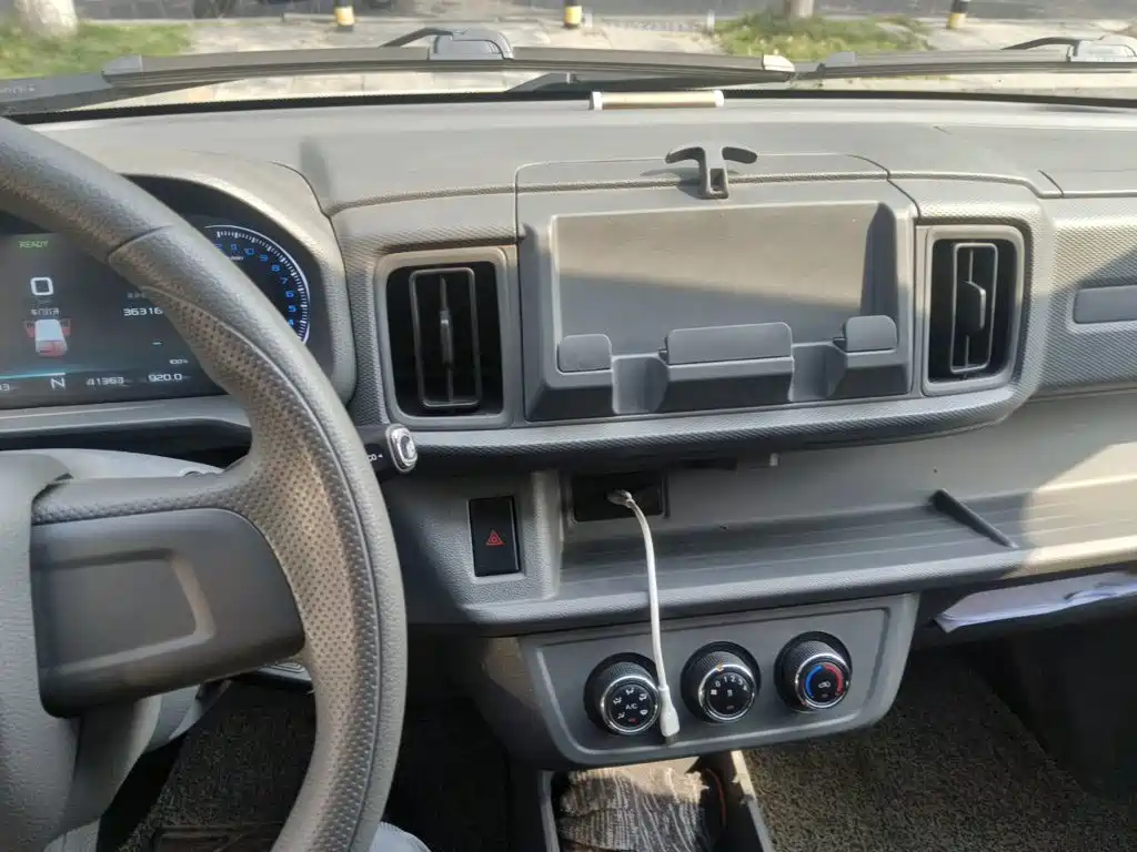 Karry Jiangtun E5 2024 2024 268km Clear Window 6-seater Version