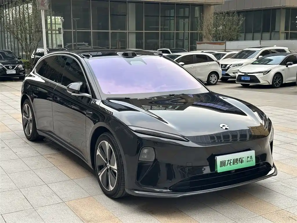 NIO NIO ET5T