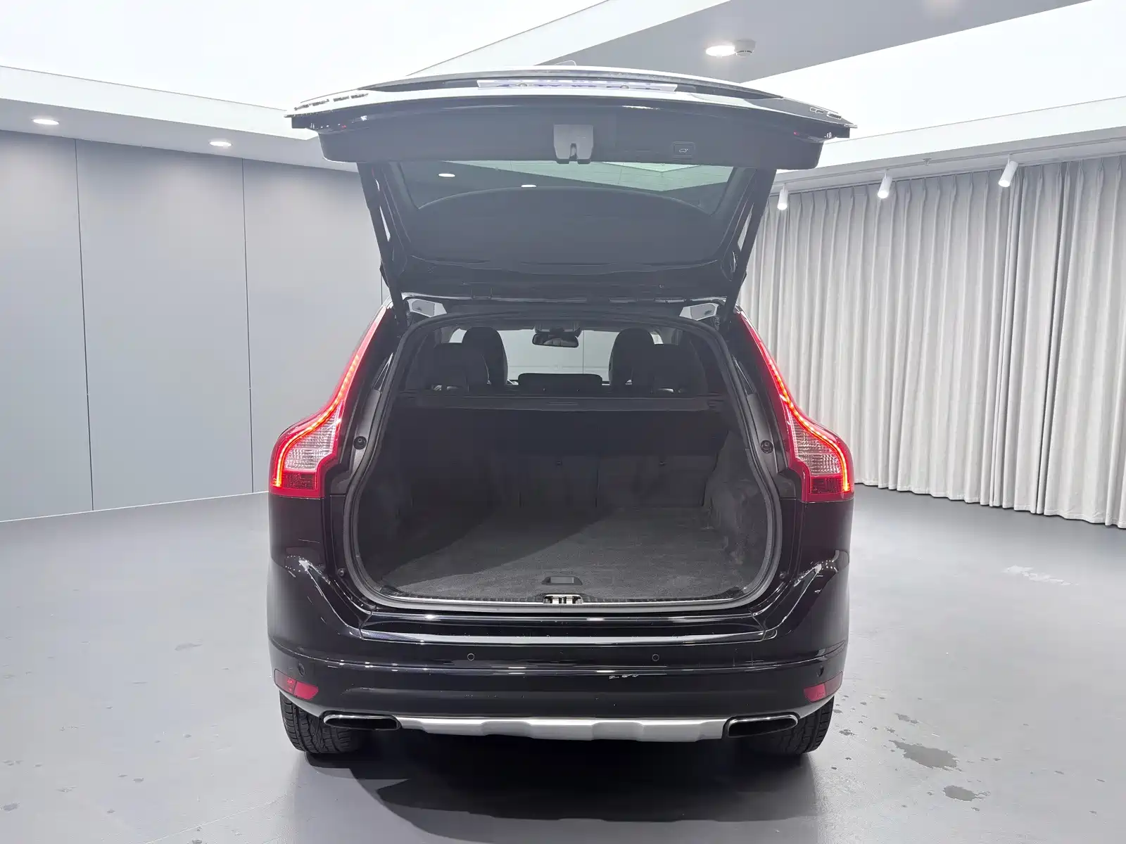 Фото 17 - Volvo XC60 (Import)