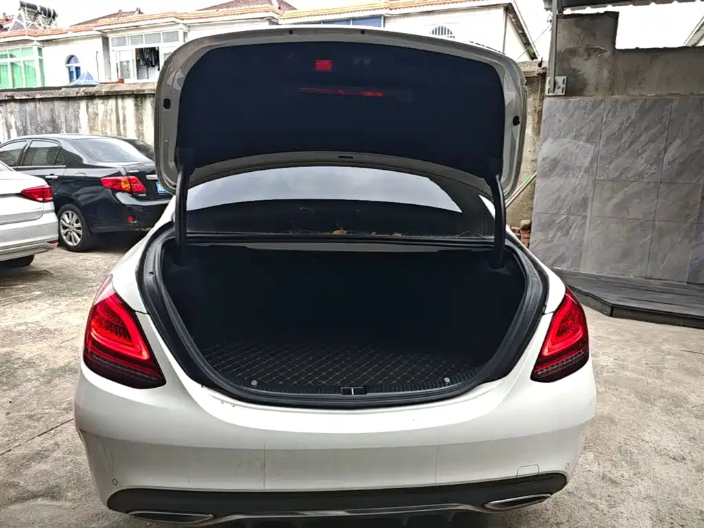 Mercedes-Benz C-Class 2020 Facelift C 260 L Sport фото 19