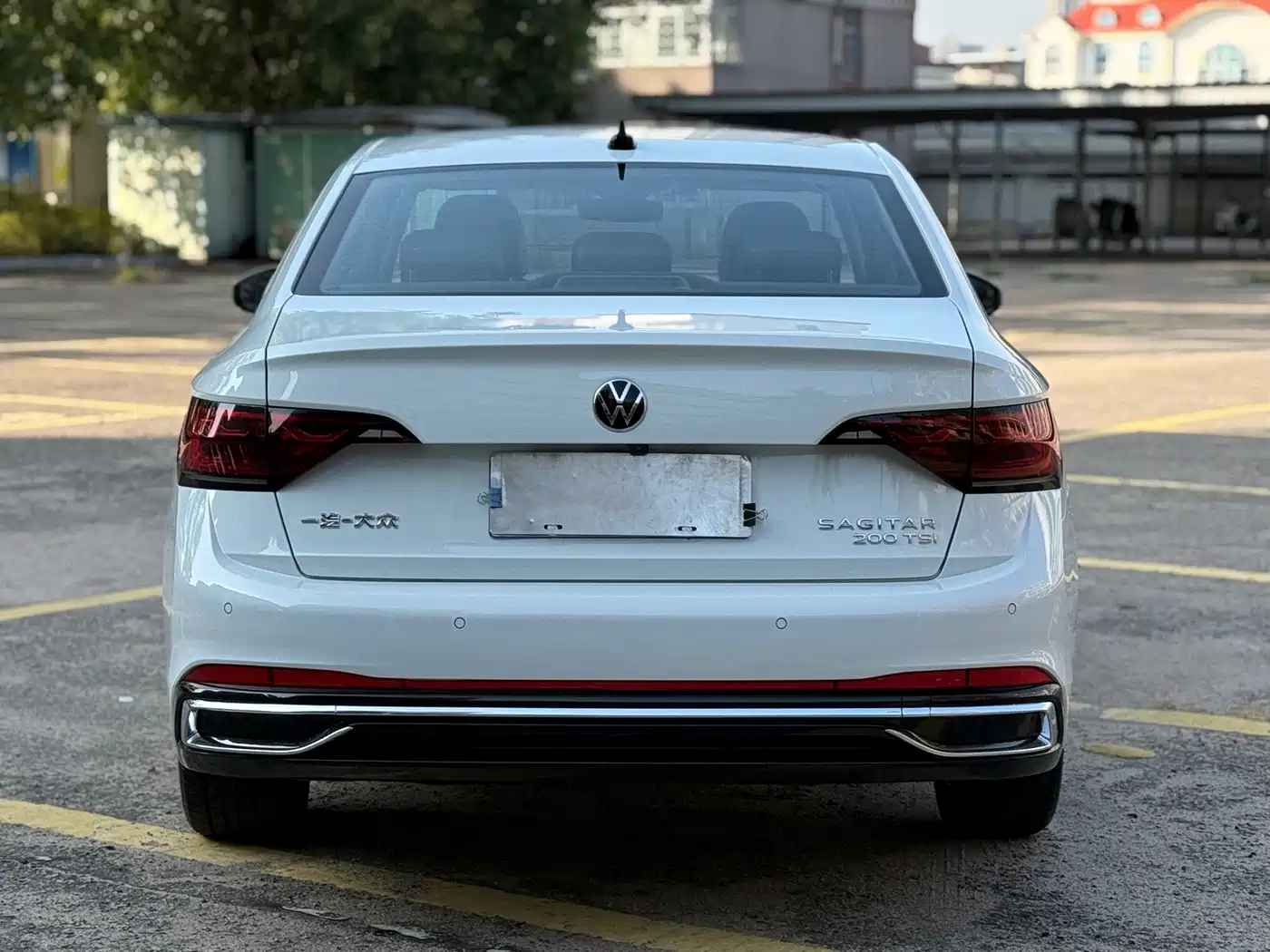 Volkswagen Sagitar 2023 Model Year 200TSI DSG Surpass Edition фото 5