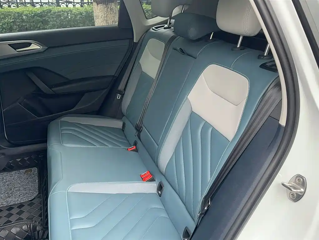 Volkswagen Tharu 2023 300TSI 2WD Bright Moon Edition фото 19