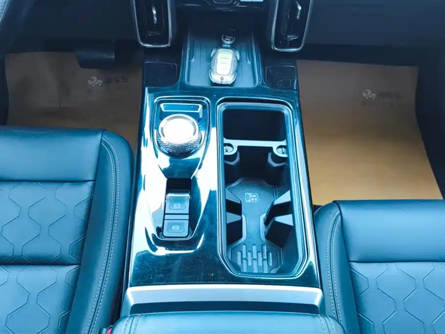 Haval Big Dog 2021 2.0T DCT 2WD Chinese Hound Edition фото 16