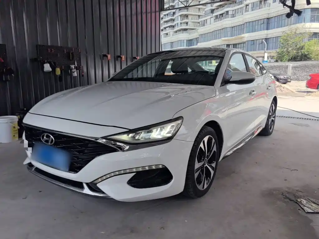 Hyundai Lafesta 2021 2021 280TGDi DLX Luxury Edition