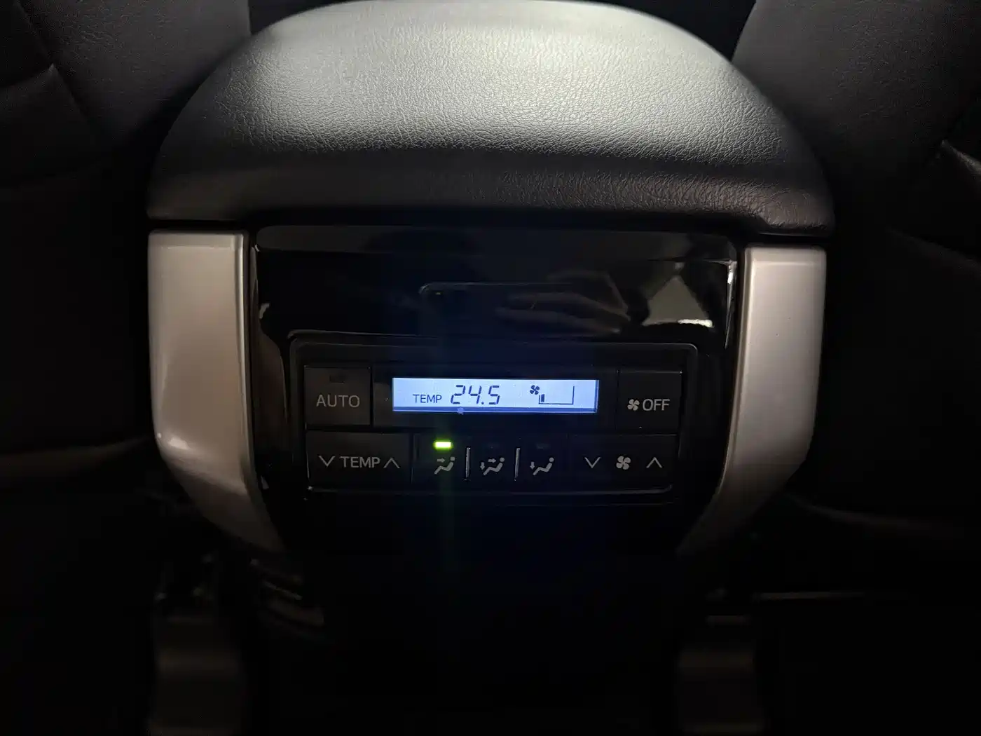 Toyota Prado 2018 3.5L Auto TX фото 19