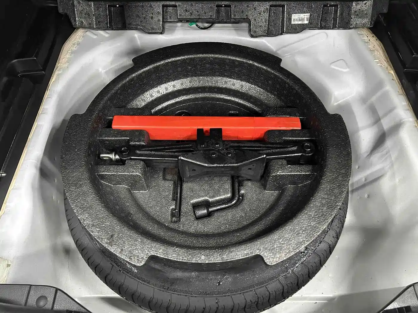 Haval M6 2024 2023 PLUS 1.5T DCT Luxury Smart Connect