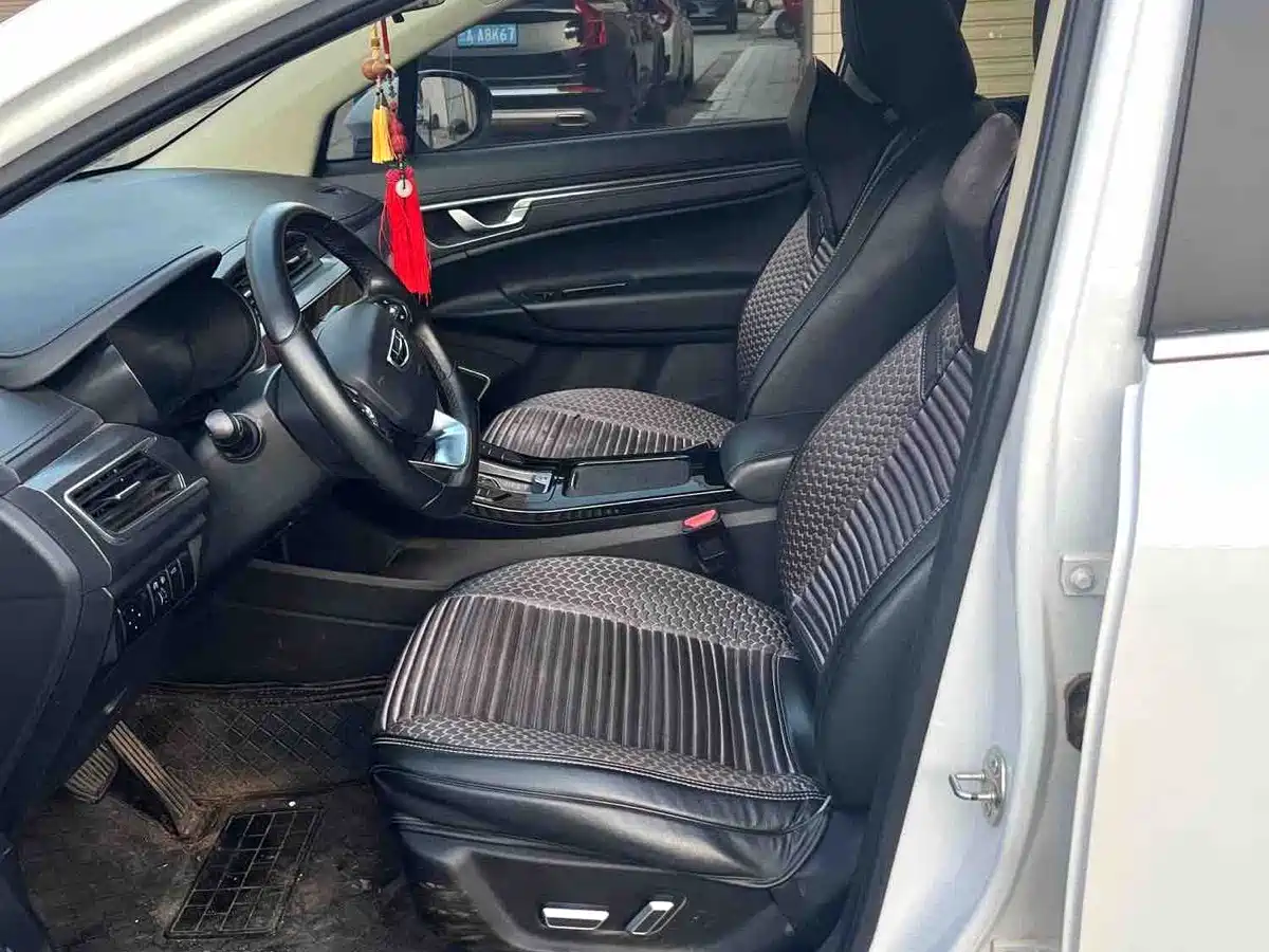 Geely Emgrand GS 2021 2019 1.4T CVT Elegance Pro