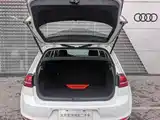 Фото 3 - Volkswagen Golf