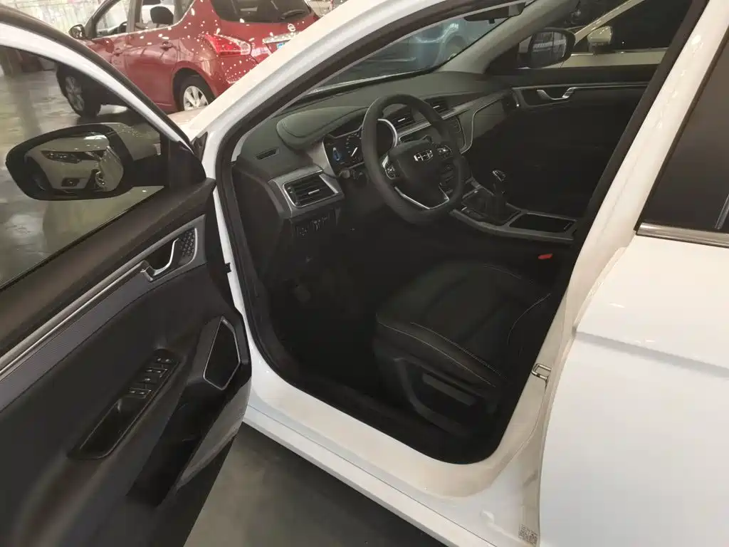 Geely Emgrand GL 2021 2021 UP 1.4T Manual Premium