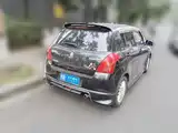 Photo 2 - Suzuki Swift