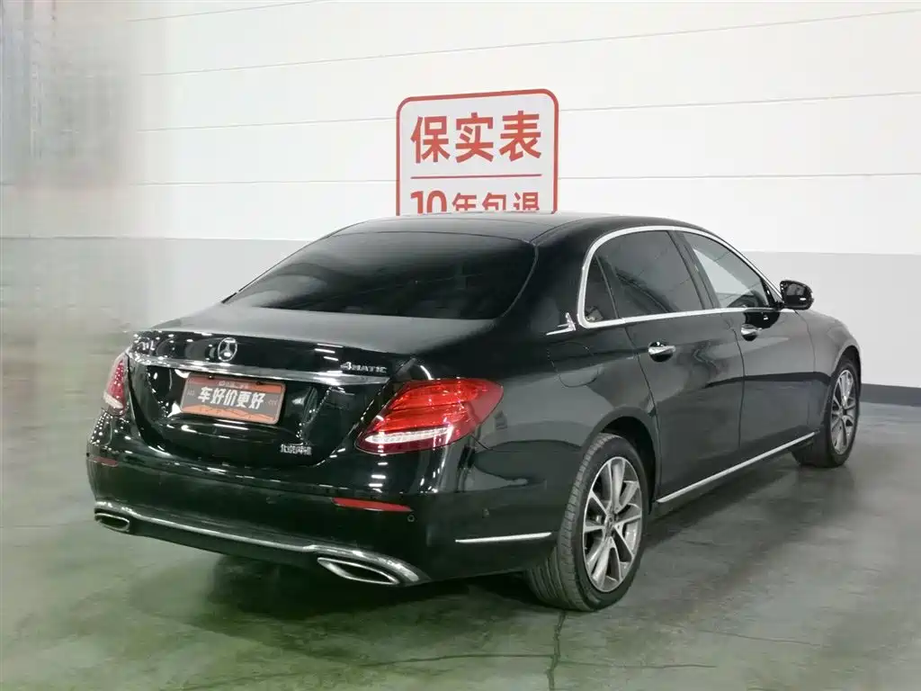 MERCEDES-BENZ E CLASS