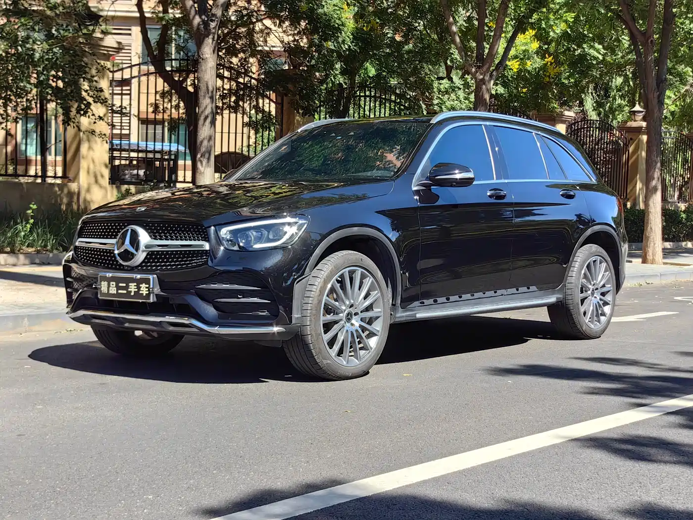 Mercedes-Benz GLC 2020 GLC 300 L 4MATIC AMG-Line