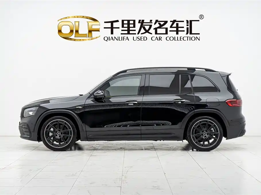 MERCEDES-BENZ GLB AMG