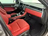 Фото 9 - Jaguar F-PACE