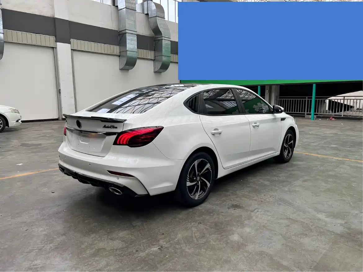 Фото 8 - MG MG6
