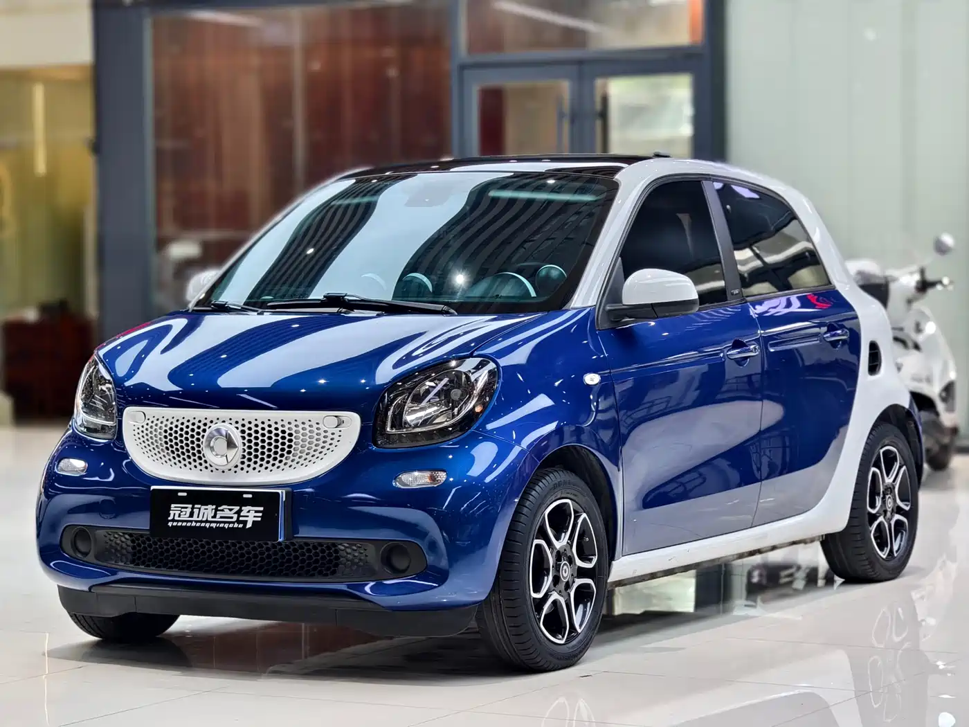 smart forfour 2017 2016 Model 0.9T 66kW Pioneer Edition