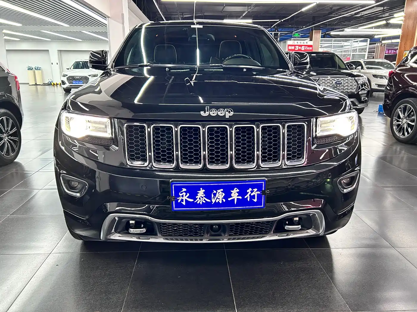 JEEP GRAND CHEROKEE