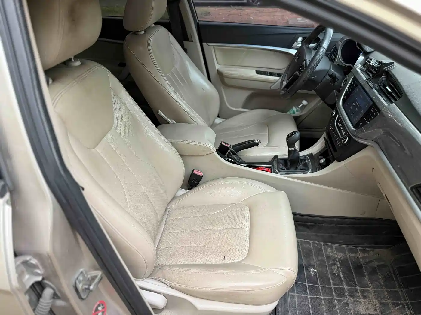 GEELY AUTOMOBILE EMGRAND