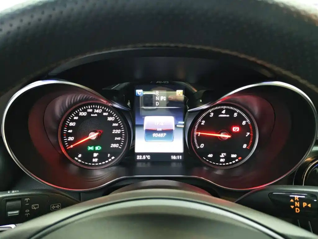 Mercedes-Benz GLC 2017 GLC 260 4MATIC Dynamic фото 12