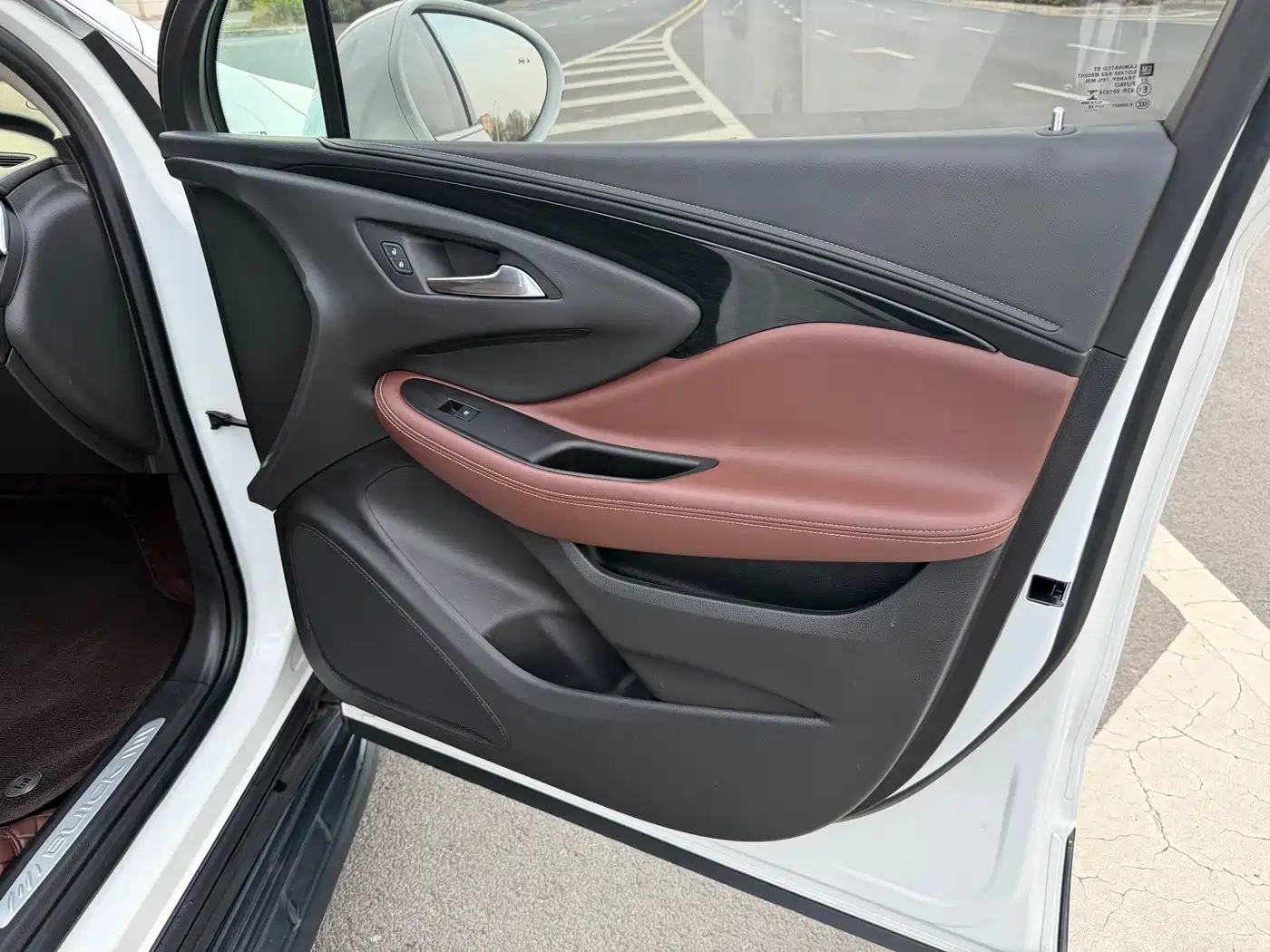 Buick Envision Plus 2018 28T 4WD Luxury фото 12