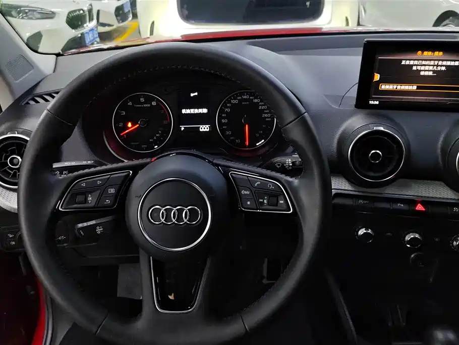 Audi Q2L 2020 35 TFSI Progressive Dynamic Model фото 12