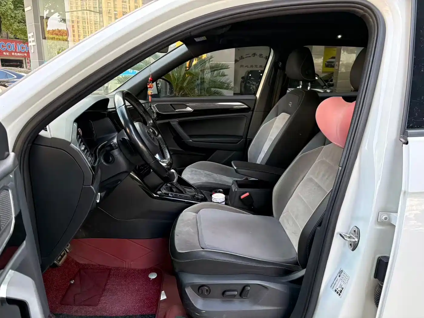 Volkswagen Tayron 2021 380TSI 4WD R-Line Smart Connect фото 8