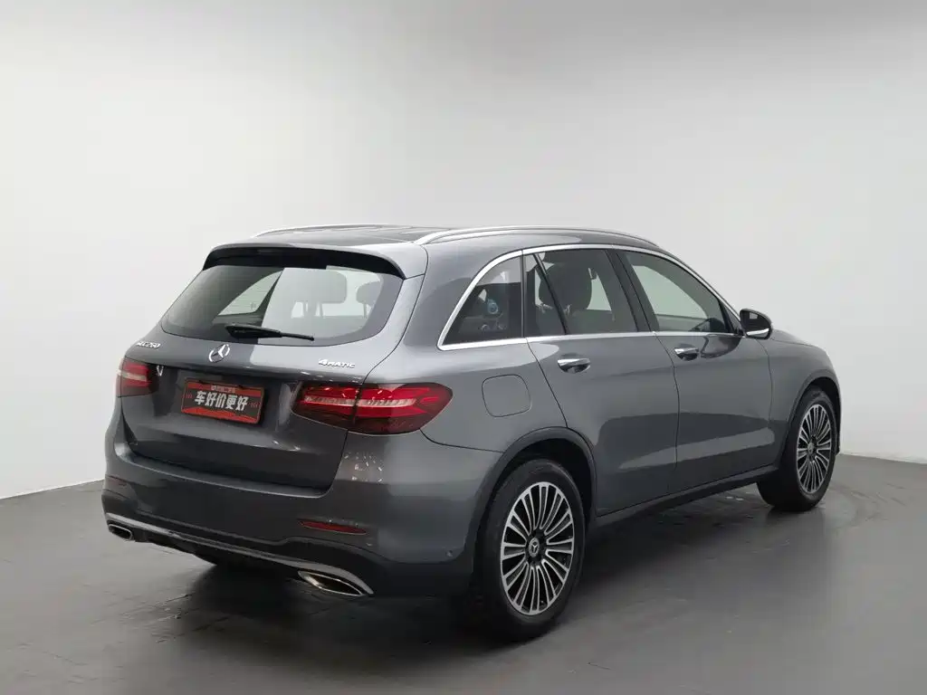 Фото 2 - Mercedes-Benz GLC