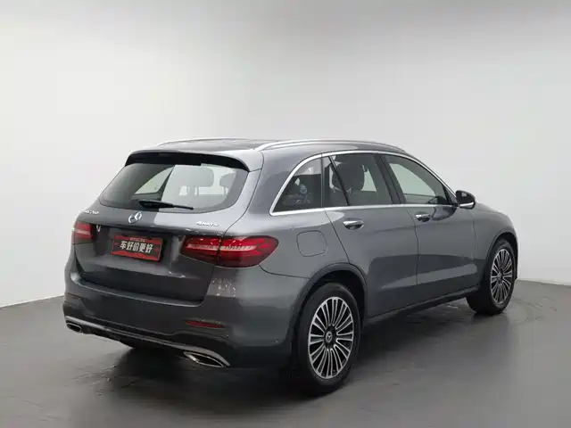 Mercedes-Benz GLC 2018 GLC 260 4MATIC Dynamic — фото 2